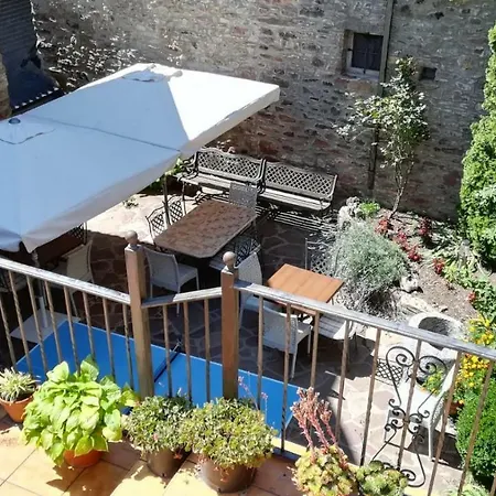 Casa Palacin Bed & Breakfast